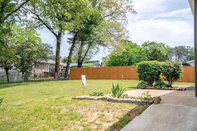 505 Heidi Cir, Chattanooga, TN 37415 - fenced backyard with a patio area