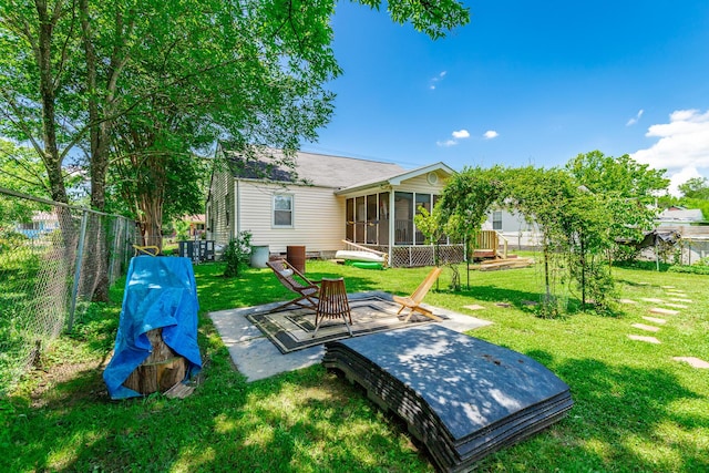 1602 Prater Rd, Chattanooga, TN 37412 - view of yard with a sunroom