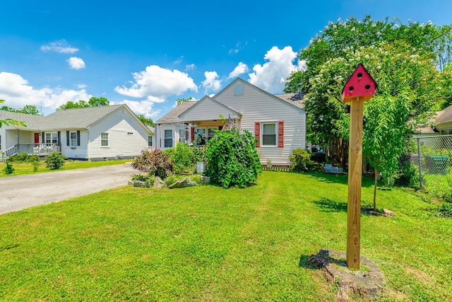 1602 Prater Rd, Chattanooga, TN 37412 - view of front of property with driveway