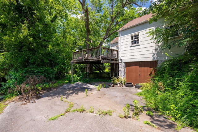 2015 James Ave, Chattanooga, TN 37415 - view of yard with a wooden deck