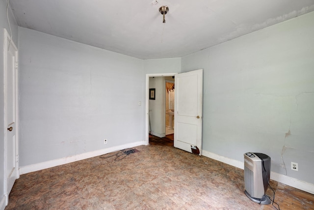 2015 James Ave, Chattanooga, TN 37415 - spare room with baseboards
