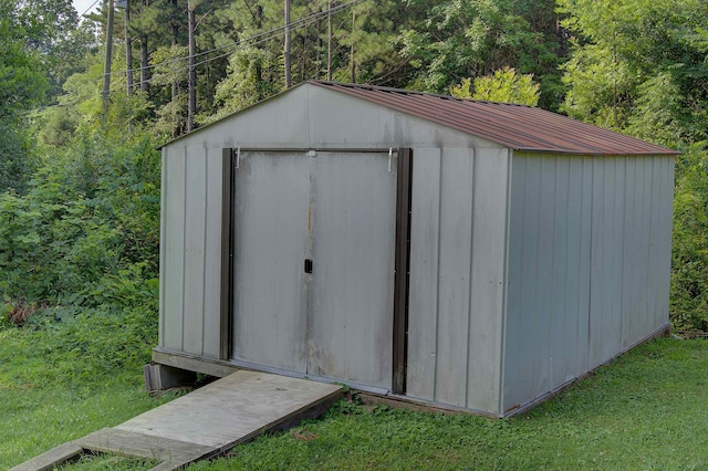 11080 US-11, Trenton, GA 30752 - view of shed featuring a view of trees