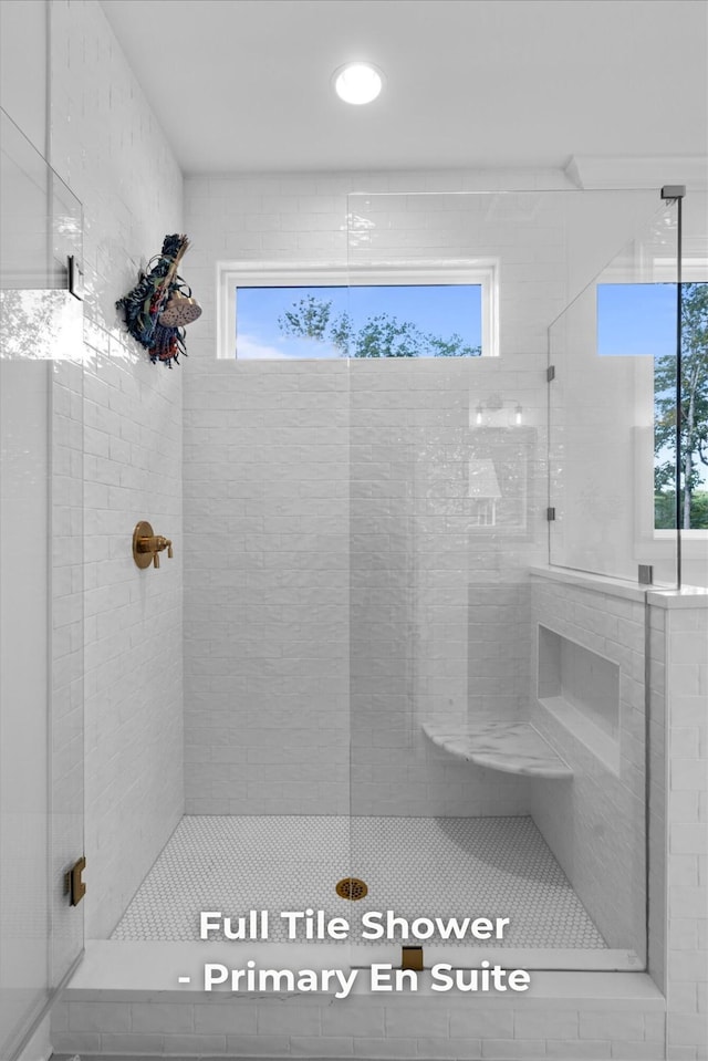 4707 Amethyst Rd Unit 891, Chattanooga, TN 37419 - full bath featuring a tile shower