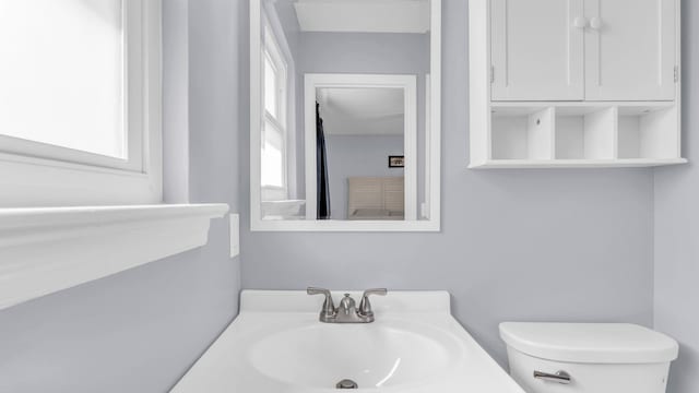 4111 Lost Oaks Dr, Ooltewah, TN 37363 - half bathroom with toilet and vanity