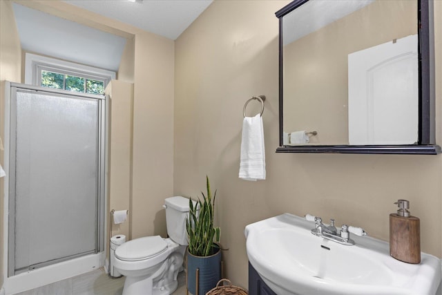 3305 Redding Rd, Chattanooga, TN 37415 - bathroom featuring a sink and a shower stall