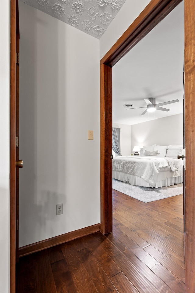 28 Lynn Rd, Signal Mountain, TN 37377 - corridor featuring dark wood finished floors and baseboards