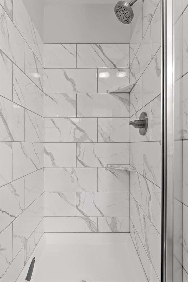 28 Lynn Rd, Signal Mountain, TN 37377 - bathroom featuring a shower stall