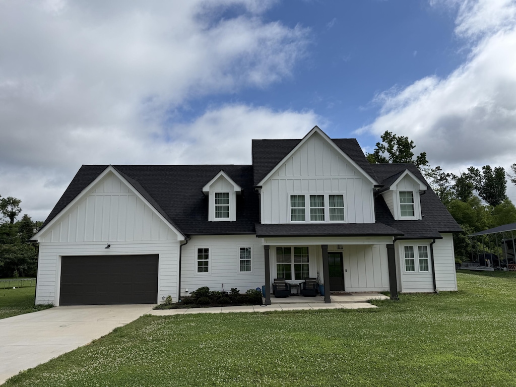 8114 Holly Hills Dr, Chattanooga, TN 37421 - photo 1