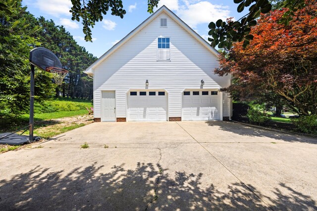 75 Sequoyah Trl, Ringgold, GA 30736 - view of garage