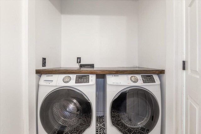 2416 Mourning Dove Ln, Signal Mountain, TN 37377 - washroom with separate washer and dryer