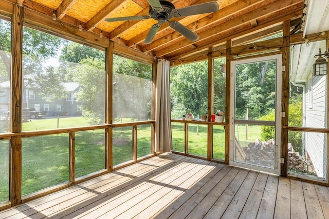 2416 Mourning Dove Ln, Signal Mountain, TN 37377 - unfurnished sunroom with ceiling fan and lofted ceiling