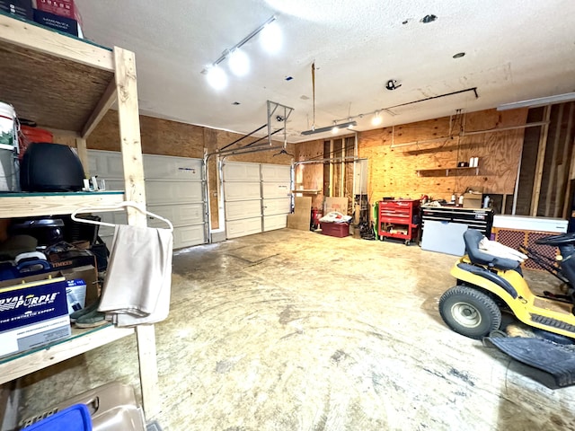 1828 Saunders Rd, Ringgold, GA 30736 - view of garage