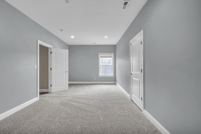 5644 Bungalow Cir, Hixson, TN 37343 - carpeted spare room featuring baseboards and recessed lighting