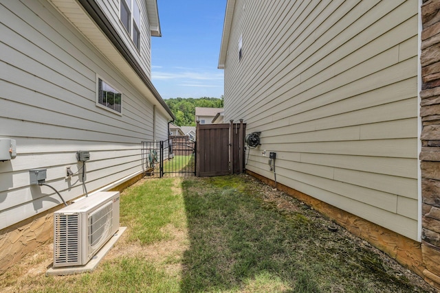 5644 Bungalow Cir, Hixson, TN 37343 - view of grassy yard with a gate