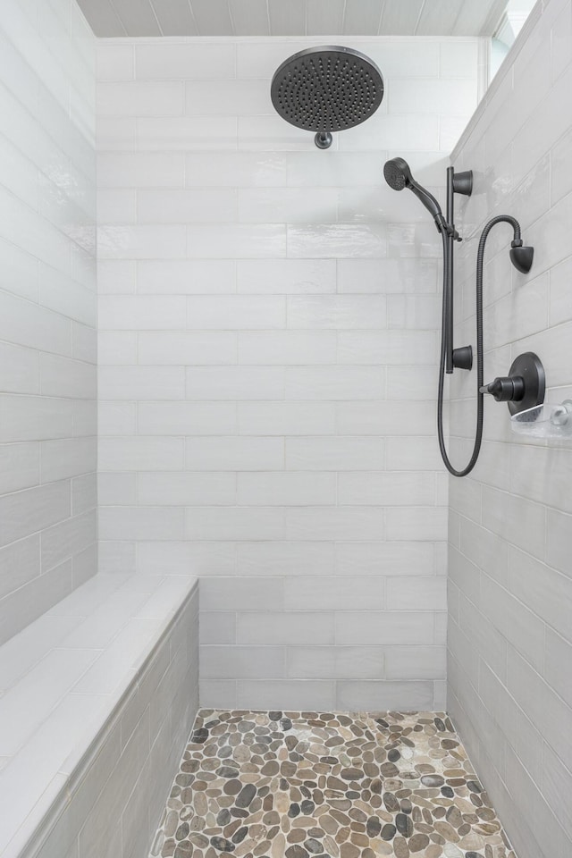 305 River Pointe Cir NE, Charleston, TN 37310 - full bath with tiled shower and stone finish flooring