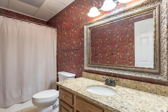 305 River Pointe Cir NE, Charleston, TN 37310 - full bath featuring wallpapered walls, vanity, and tile patterned floors