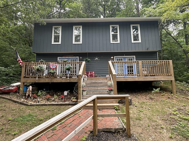 3420 Birchwood Dr, Chattanooga, TN 37406 - view of front of house with a deck