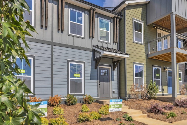 2413 E 17th St, Chattanooga, TN 37404