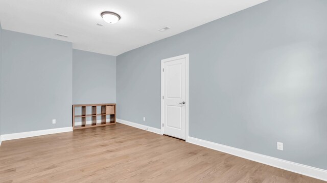 5336 Bungalow Cir, Hixson, TN 37343 - photo 18