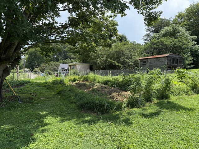 369 E Illinois Ave, Whitwell, TN 37397 - photo 15