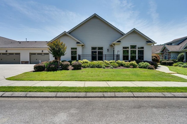 9624 Collier Pl, Ooltewah, TN 37363 - view of front facade with an attached garage, a front lawn, and concrete driveway