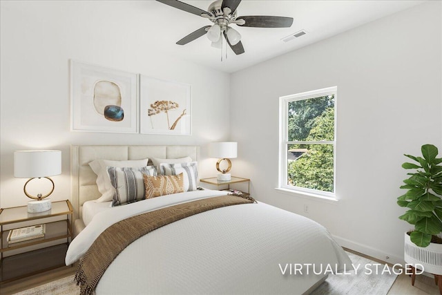 845 James Ave, Chattanooga, TN 37421 - bedroom with wood finished floors and a ceiling fan