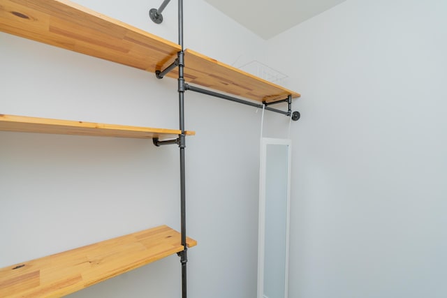 1106 Flynn St, Chattanooga, TN 37403 - view of walk in closet