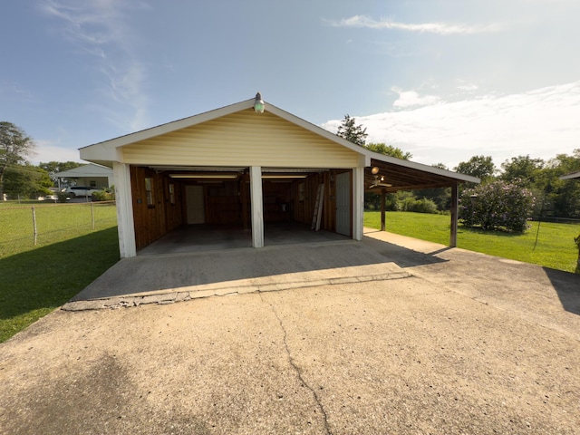 4630 Happy Valley Rd, Flintstone, GA 30725 - garage featuring a garage