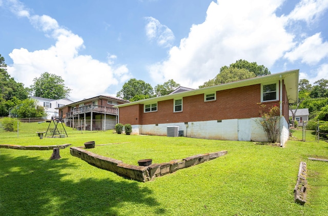 4312 Kemp Dr, Chattanooga, TN 37411 - back of house featuring crawl space and brick siding