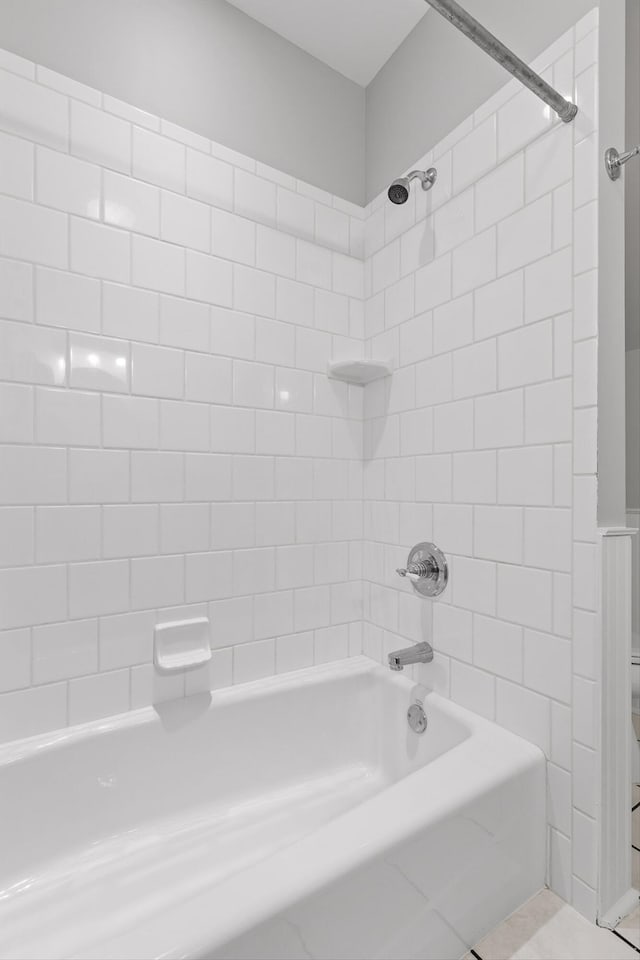 2109 E Brow Rd, Walden, TN 37377 - full bath featuring  shower combination