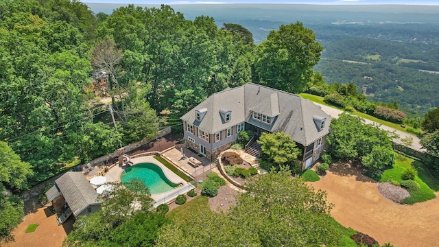 2109 E Brow Rd, Walden, TN 37377 - aerial view of property and surrounding area featuring a pool area and a forest