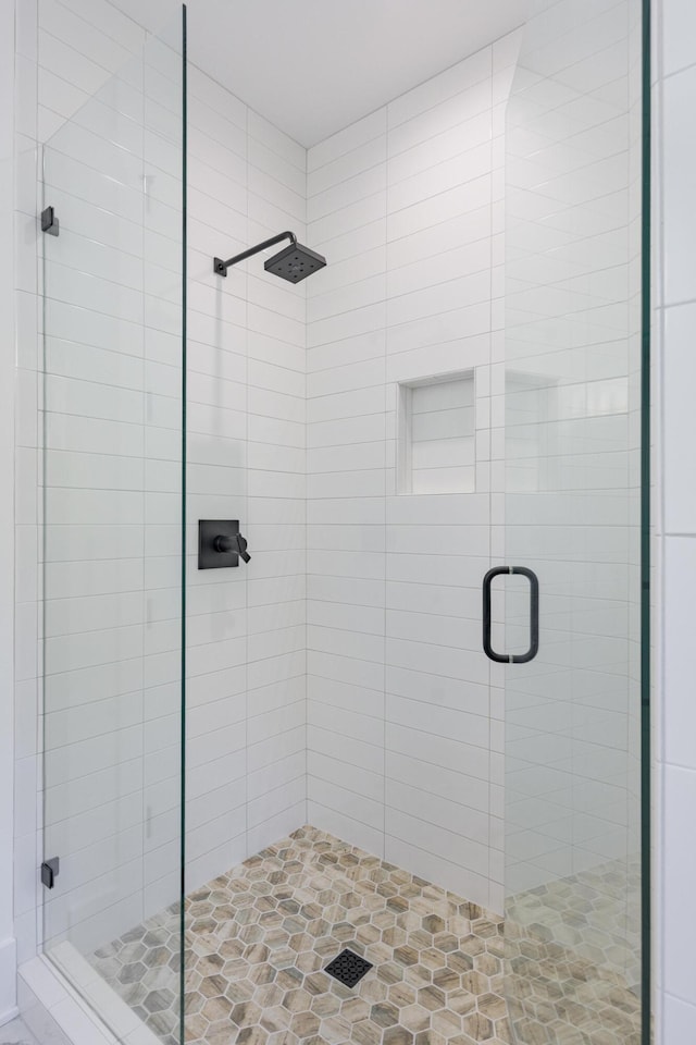 1034 Montlake Rd, Soddy Daisy, TN 37379 - bathroom with a shower stall