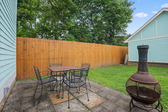 509 E 16th St, Chattanooga, TN 37408 - view of patio / terrace featuring an outdoor fire pit and outdoor dining space