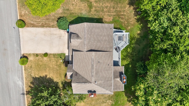 8014 Woodstone Dr, Hixson, TN 37343 - aerial view of property and surrounding area