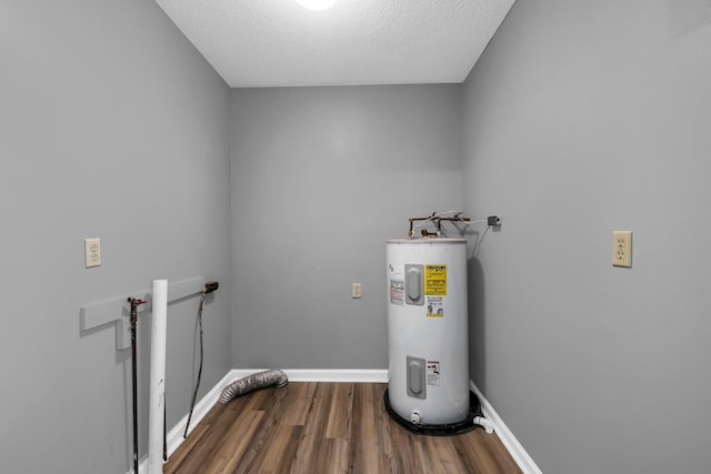 5506 Sunny Dell Ln, Chattanooga, TN 37412 - utility room with water heater