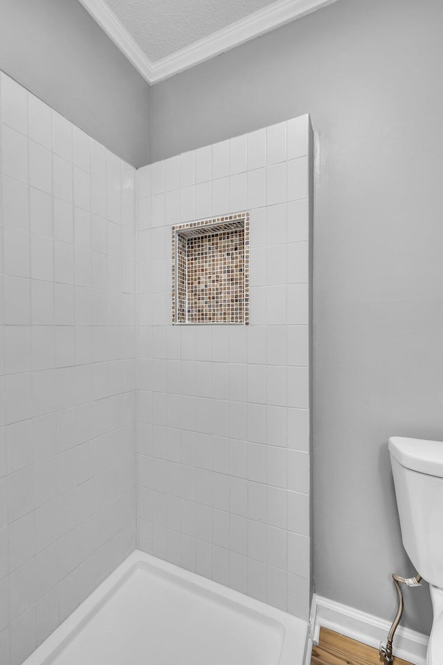 5506 Sunny Dell Ln, Chattanooga, TN 37412 - bathroom featuring ornamental molding, wood finished floors, and a shower
