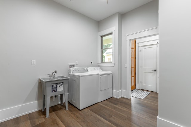 220 High Point Ln, Jasper, TN 37347 - washroom featuring washer and clothes dryer and wood finished floors