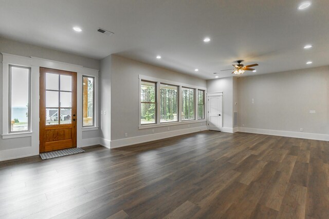 220 High Point Ln, Jasper, TN 37347 - entryway featuring dark wood-style flooring, a ceiling fan, and recessed lighting