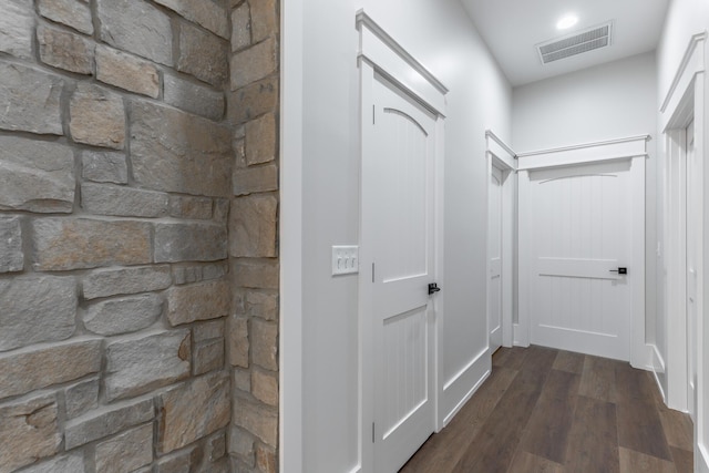 220 High Point Ln, Jasper, TN 37347 - corridor with dark wood-style floors