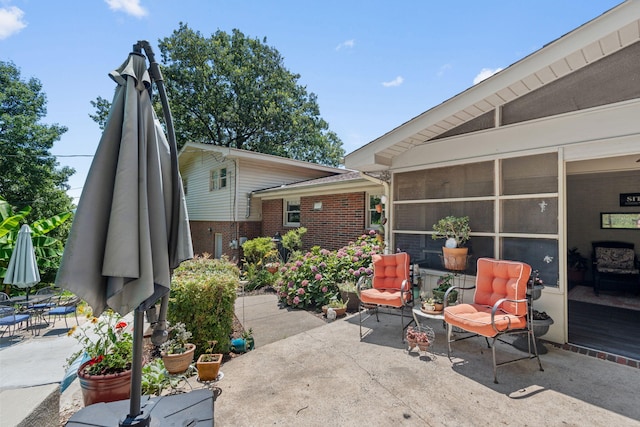 4522 Cloverdale Loop, Hixson, TN 37343 - view of patio / terrace