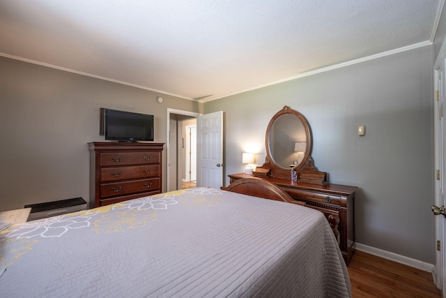 1318 Joiner Rd, Chattanooga, TN 37421 - bedroom featuring ornamental molding and wood finished floors