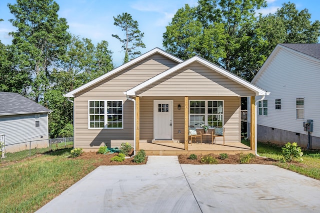 812 Aubrey Ave, Chattanooga, TN 37411 - bungalow-style home with a porch