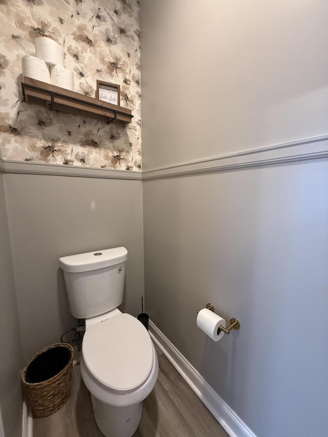 120 Oakhurst Ter NE, Calhoun, GA 30701 - bathroom with wood finished floors and wallpapered walls