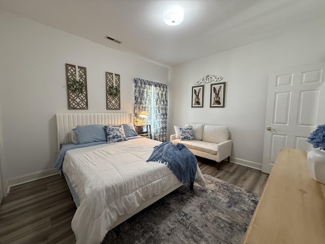120 Oakhurst Ter NE, Calhoun, GA 30701 - bedroom featuring wood finished floors and baseboards