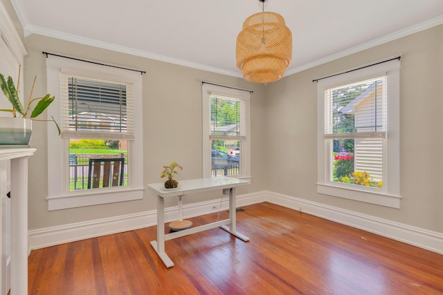 1132 Dartmouth St, Chattanooga, TN 37405 - office space with ornamental molding and wood finished floors