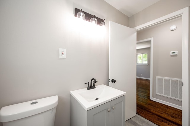 1306 Raydine Ln, Rossville, GA 30741 - bathroom featuring vanity and wood finished floors