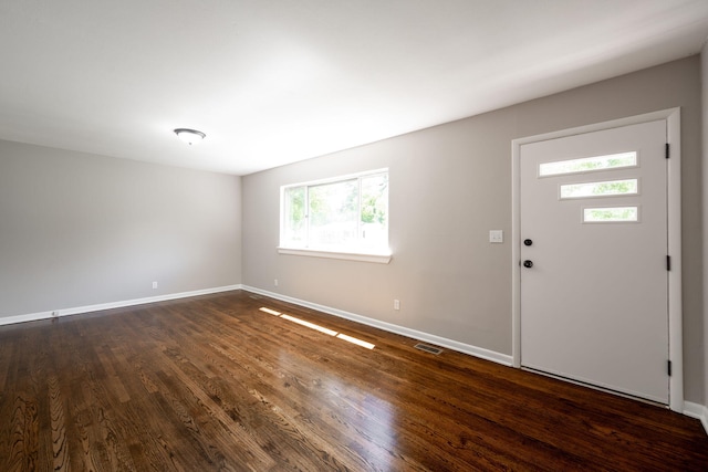 1306 Raydine Ln, Rossville, GA 30741 - foyer with dark wood finished floors and baseboards