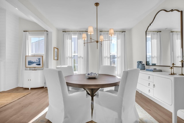 2576 Butlers Green Cir Unit 7, Chattanooga, TN 37421 - dining space with a chandelier and wood finished floors