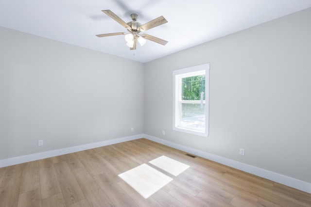 307 Cavender St, Lafayette, GA 30728 - spare room with light wood-type flooring and a ceiling fan