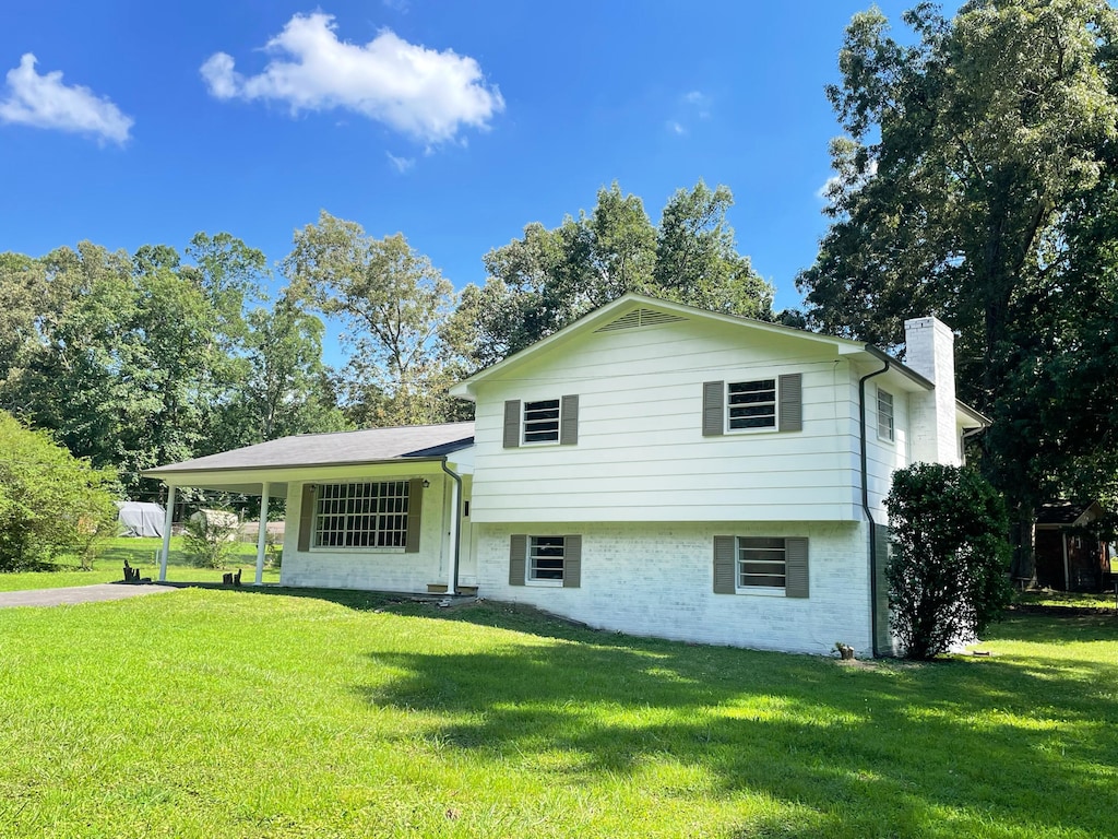 1910 Woodlawn St, Cleveland, TN 37323 - photo 1
